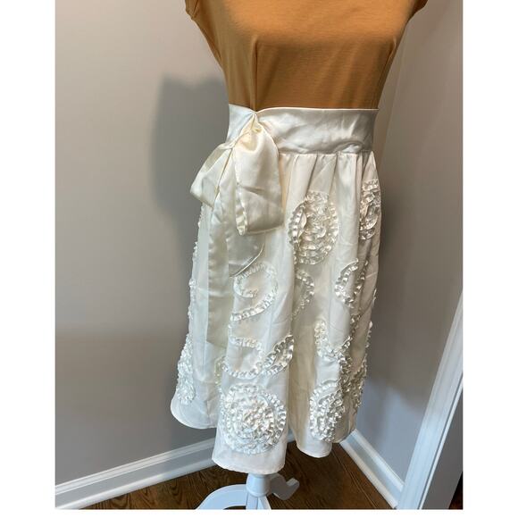 Shabby Apple A-Line Dress Satin Waist Bow Ribbon Detail Sz S Tan Cream Whimsical - Picture 4 of 10